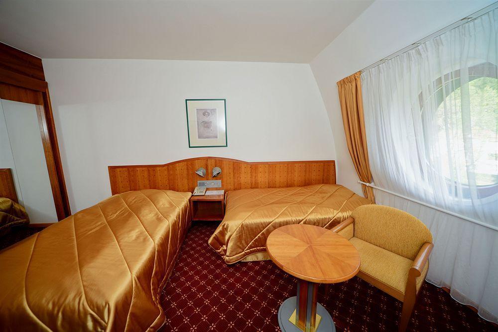 Orea Spa Hotel Cristal Марианске-Лазне Экстерьер фото