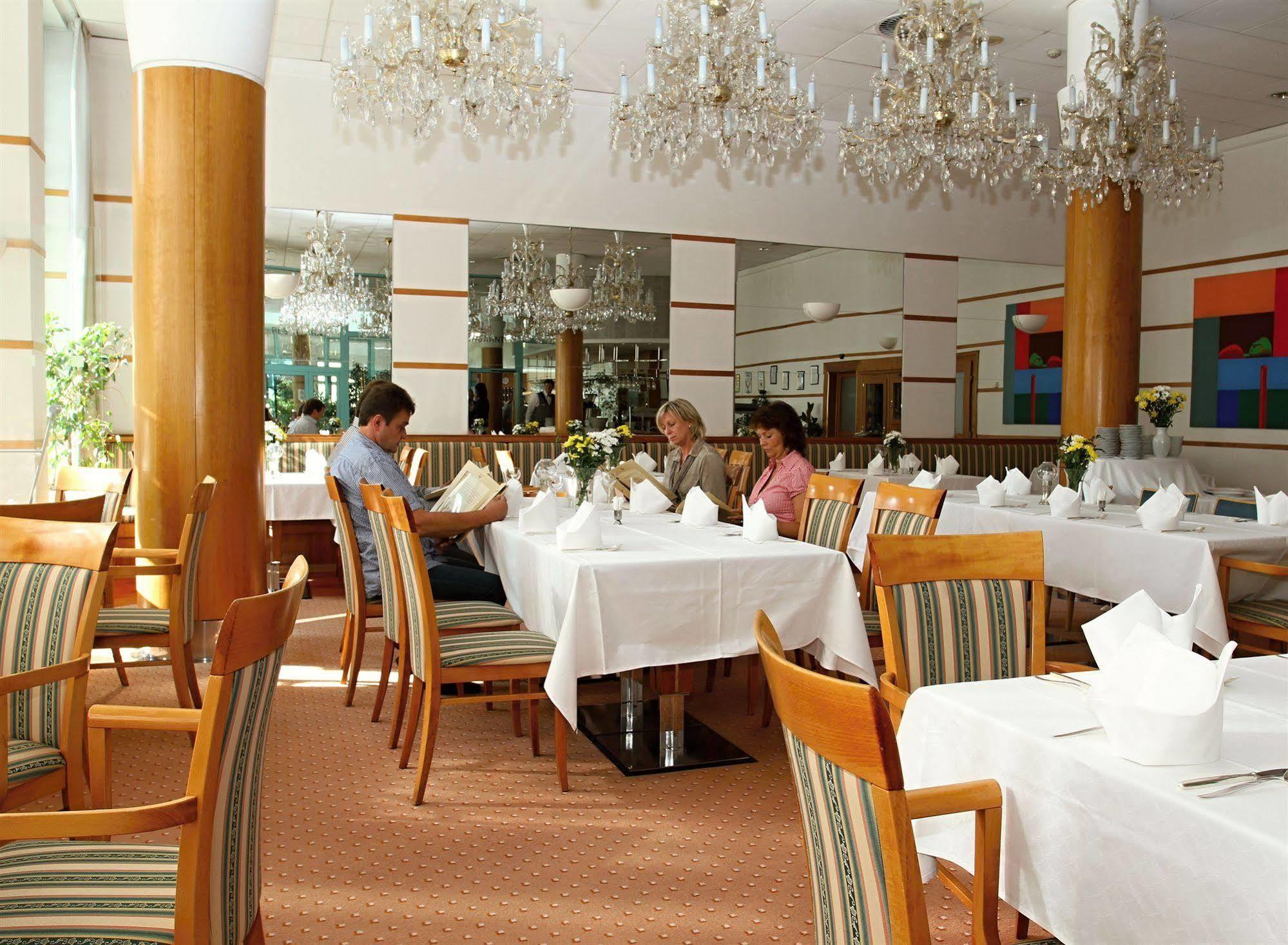 Orea Spa Hotel Cristal Марианске-Лазне Экстерьер фото